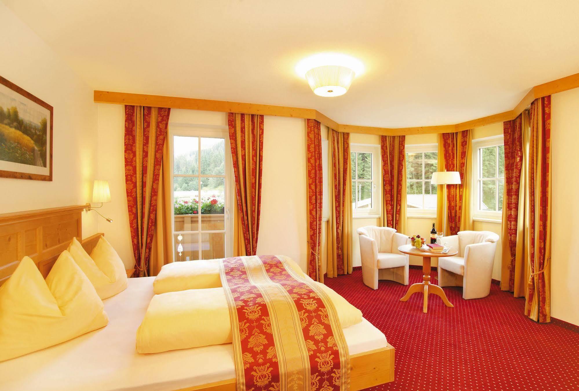 Alpenherz Hotel Garni Gerlos Εξωτερικό φωτογραφία