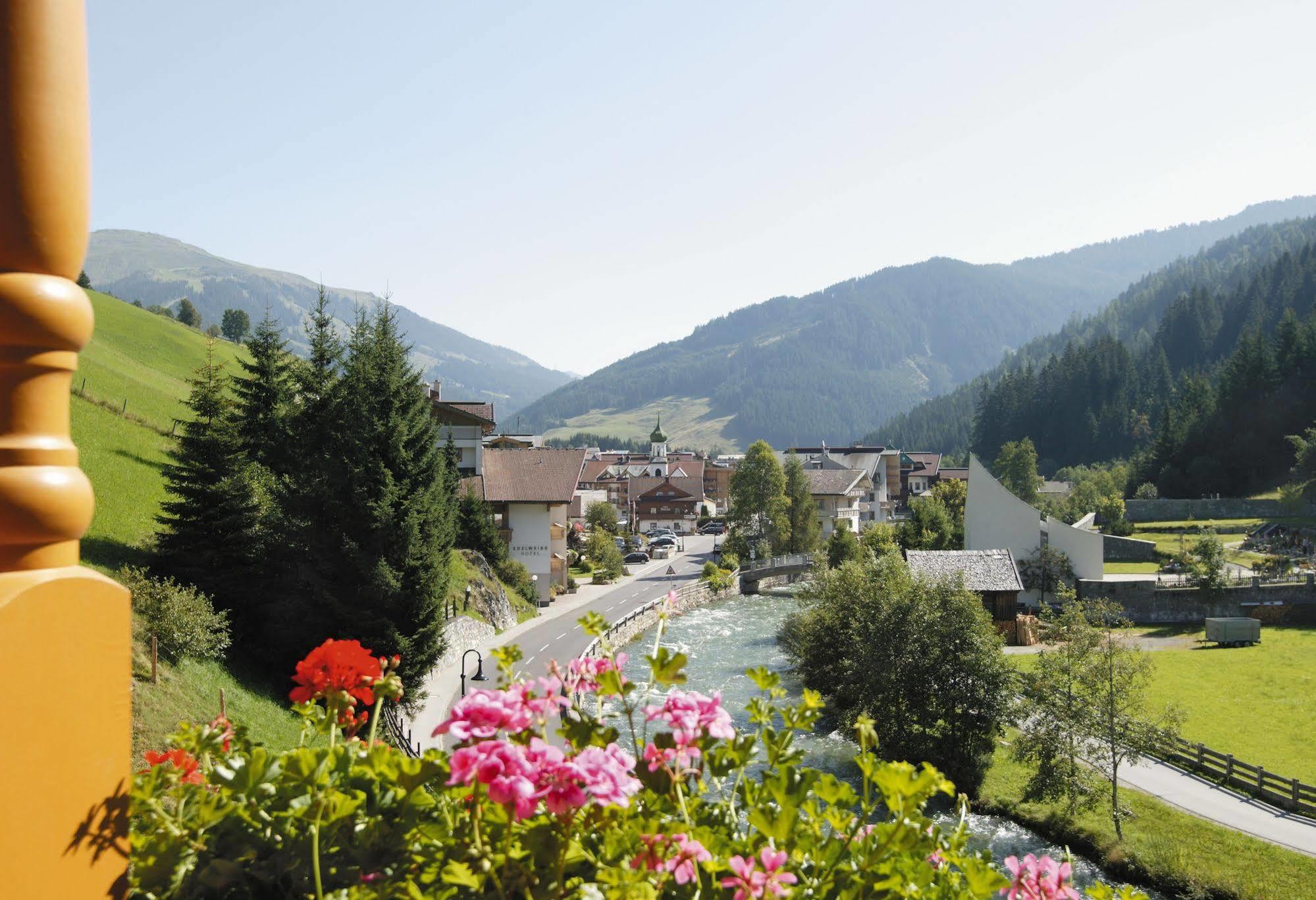 Alpenherz Hotel Garni Gerlos Εξωτερικό φωτογραφία